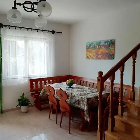 In Balatonmariafürdo 19327 Ferienhaus Balatonkeresztúr